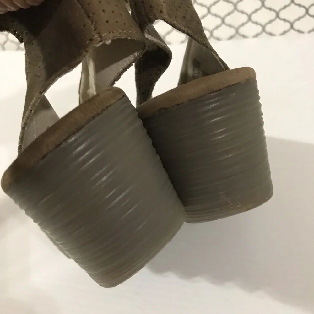 Fly London Yala Sandals Shoes Womens Size 7.5-8 US 38 EU Brown Leather Strappy